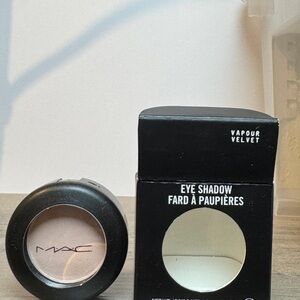 MAC Cosmetics Vapour Velvet Eyeshadow
